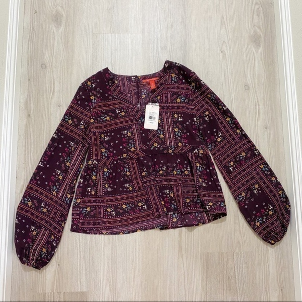 NWT Chelsea & Violet longsleeves floral
